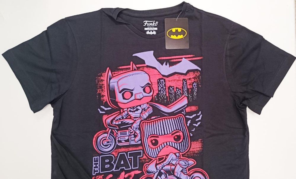 Funko Pop! Tee: Batman - The Bat  The Cat (M)