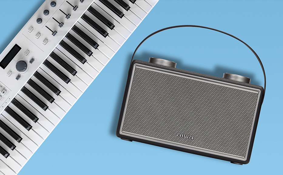 AIWA LEATHERETTE PORTABLE BLUETOOTH SPEAKER RMS 50W WITH MIC/GUITAR INPUT
