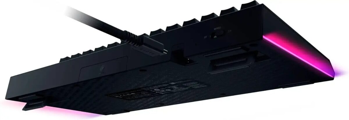 Razer BLACKWIDOW V4 75% Pro Wireless Mechanical RGB Gaming Keyboard - Hot-Swappable - Orange Switche