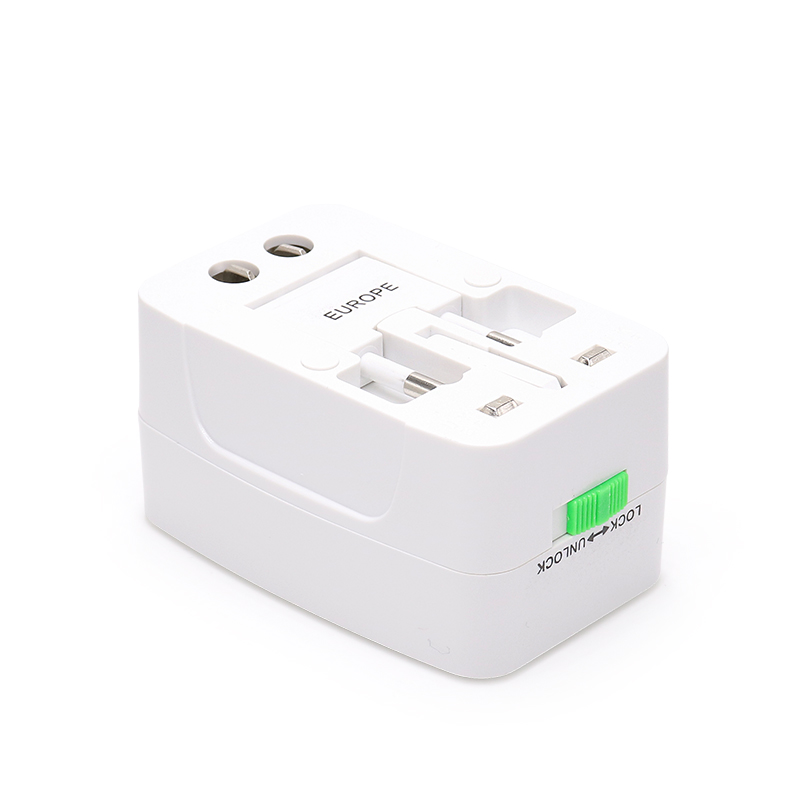 LAMTECH UNIVERSAL TRAVEL ADAPTER WITH 2 USB PORT 4 DIFFERENT PLUGS