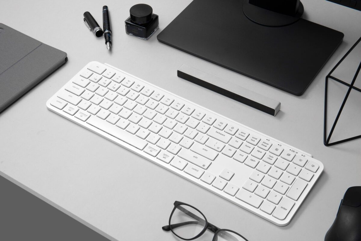 Keychron B6 Pro (B6P-K8) Ultraslim Wireless BT Keyboard ZMK Online customizen-Ivory White 100% US