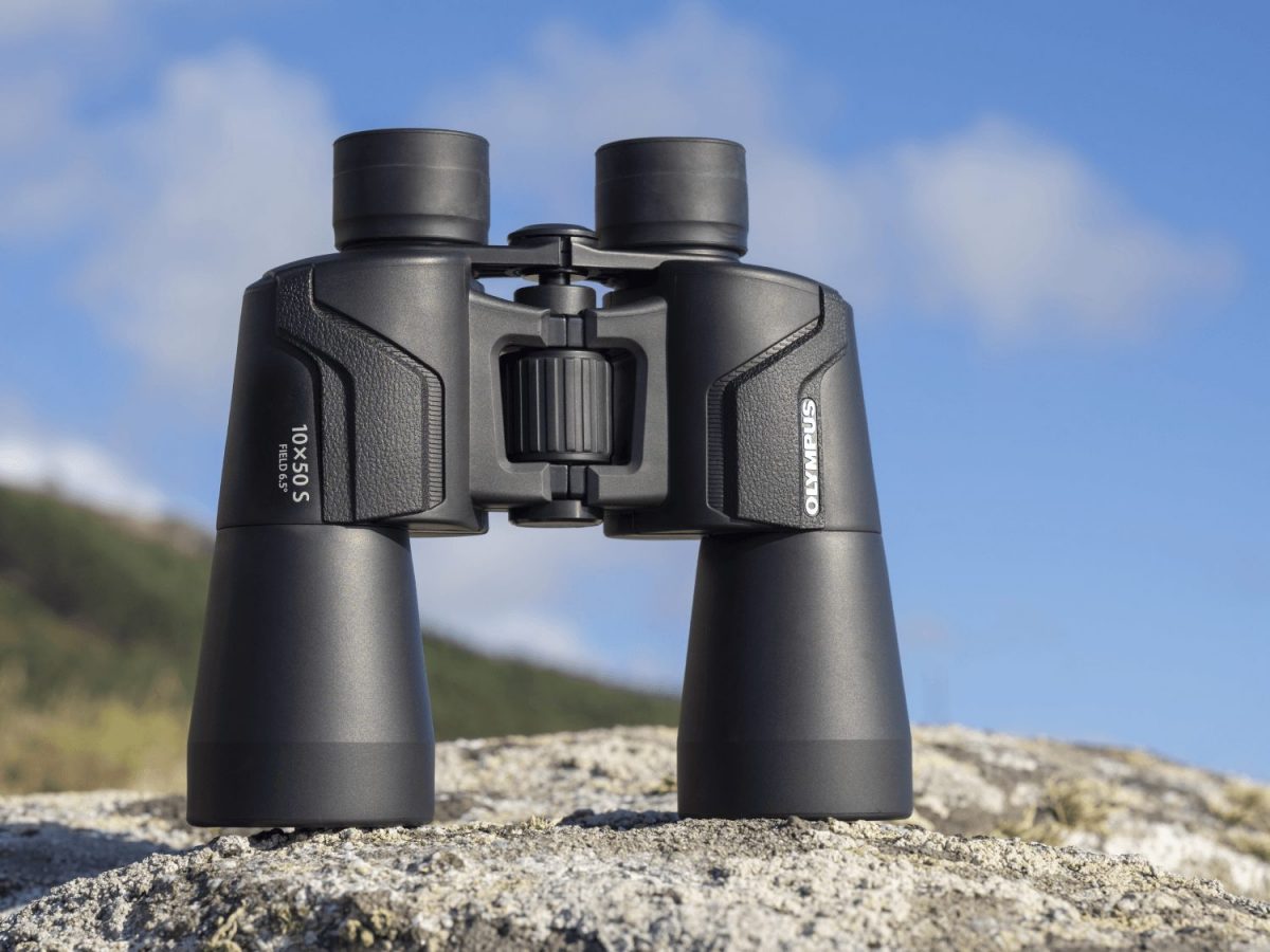 Olympus Binoculars 10x50 S incl. Case & Strap
