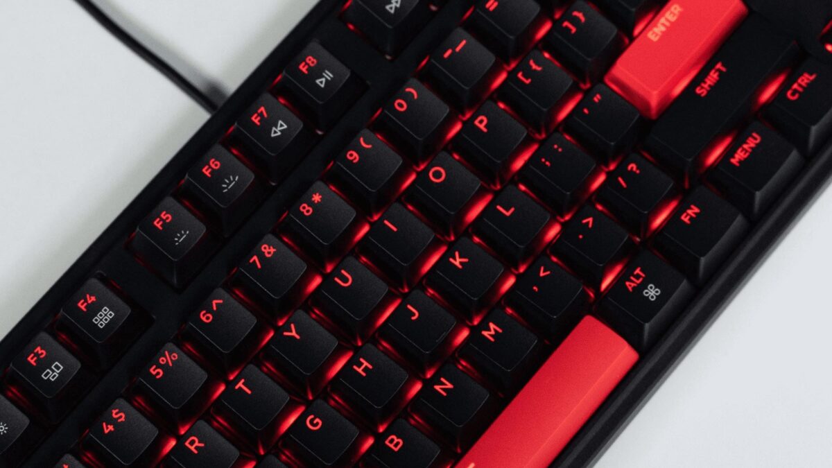 Keychron C3 Pro (C3P-A1) QMK/VIA Mechanical Red Switch 80% US Layout
