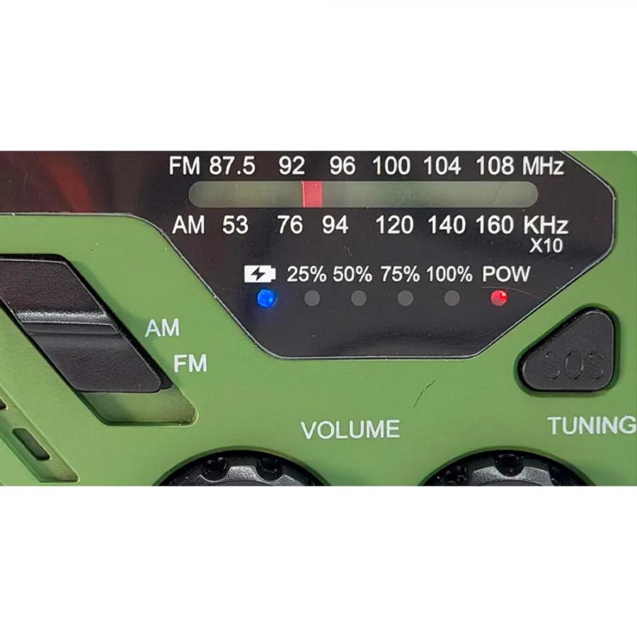 AIWA PORTABLE EMERGENCY RADIO WITH AM/FM RECEPTION GREEN