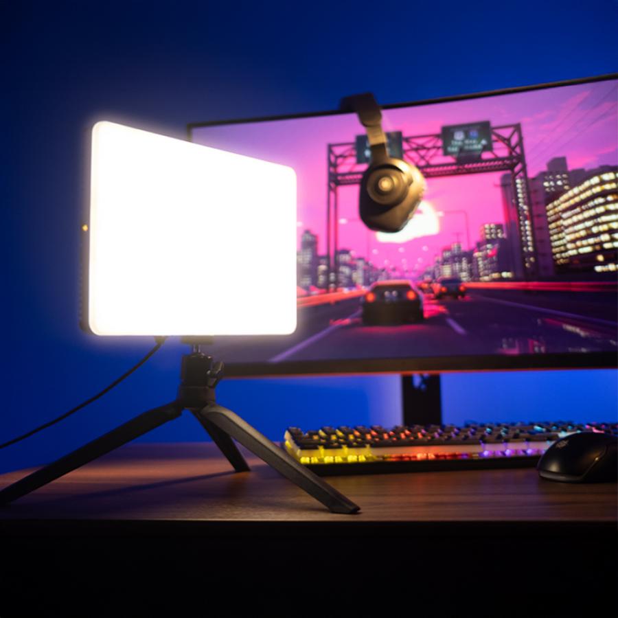 TRACER PANEL DESK LAMP 13W LUMI LITE